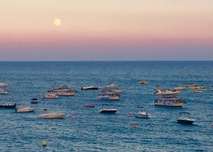 Tossa De Mar Beach *