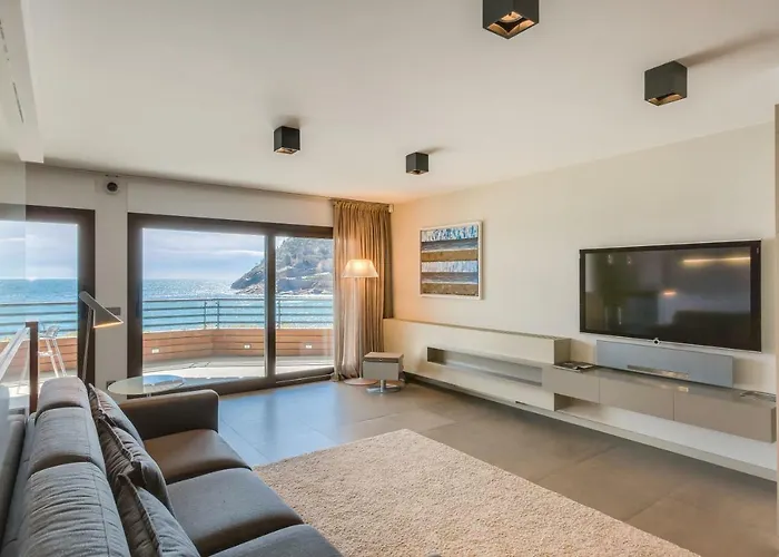 Tossa De Mar Beach 아파트 또사데마르