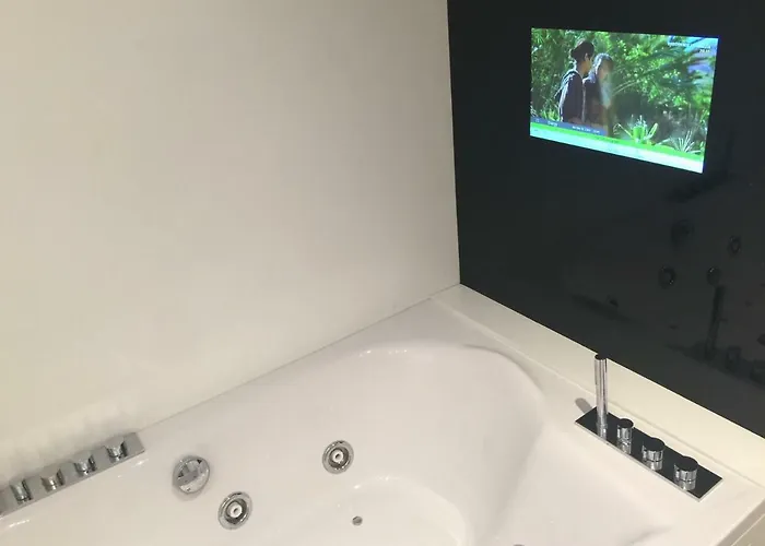 Tossa De Mar Beach *